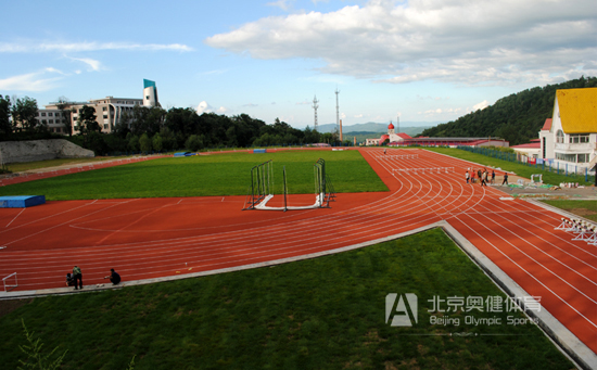 学校透气型塑胶跑道